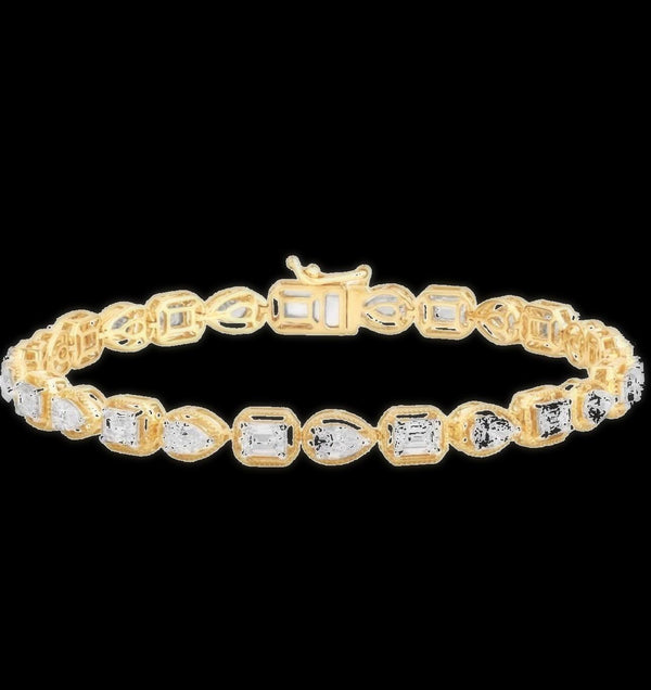 Cupira Cupira Radiant Cut Diamond Bracelet with lab-grown diamonds